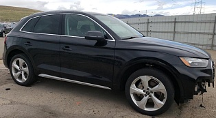 2021 Audi Q5 - Premium Plus 2.0 литра  65 т миль